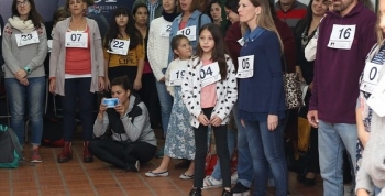 BECAN PARA LA ESCUELA DE COMEDIA MUSICAL DE VALERIA LYNCH EN SAN ISIDRO