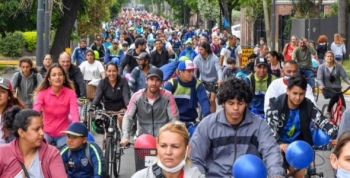 Cerca de 3 mil vecinos disfrutaron la tradicional Bicicleteada Familiar 