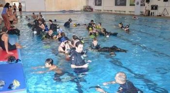 SE REALIZÓ UNA JORNADA DE BUCEO PARA PERSONAS CON DISCAPACIDAD