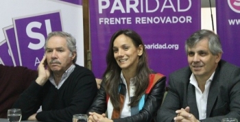 Malena junto a Felipe Solá en Chivilcoy