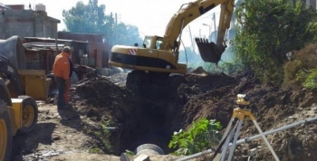 Avanzan las obras cloacales para los vecinos del barrio Cina Cina