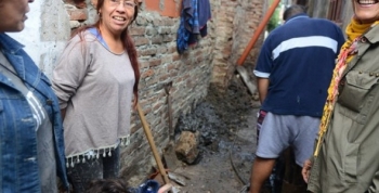 San Fernando ya conectó a las cloacas al barrio La Esperanza