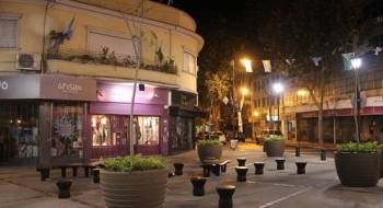 EL CENTRO COMERCIAL DE SAN ISIDRO SE VISTE DE FIESTA PARA LA NAVIDAD