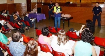 DEFENSA CIVIL DIO UNA CHARLA SOBRE MEDIDAS DE SEGURIDAD EN ESCUELAS