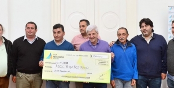 Andreotti entregó una ayuda a los pequeños productores del Delta