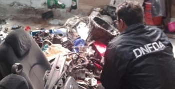SECUESTRAN GRAN CANTIDAD DE AUTOPARTES EN LA VILLA 20
