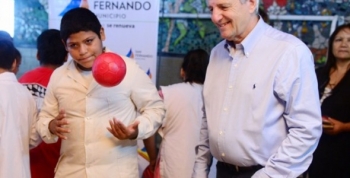 Andreotti entregó material deportivo y didáctico a las Escuelas Especiales