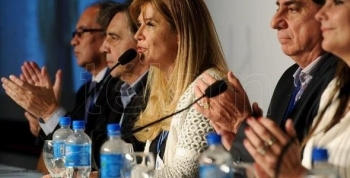 Verónica Magario es la nueva presidenta de la FAM