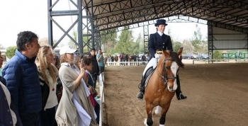SAN ISIDRO: NUEVA PISTA CUBIERTA PARA PRACTICAR EQUITACIÓN EN EL CLUB HÍPICO DEL NORTE