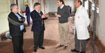 Katopodis recorrió las obras de la 3ª etapa del Hospital Thompson en San Martín