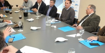 Katopodis se reunió con asociaciones de usuarios y consumidores en San Martín