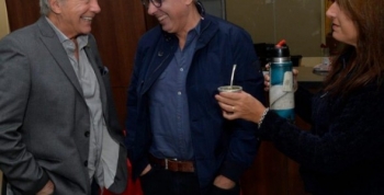 Julio Zamora recibió a Germán Kraus en el futuro Cine Teatro de Benavídez