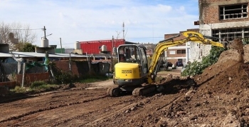 EL MUNICIPIO DE SAN ISIDRO RENUEVA PAVIMENTOS EN LA CAVA