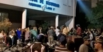 La Defensoría inició una investigación por la denuncia de  represión en el comedor de Lanús