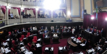 El Senado bonaerense sancionó el límite a las reelecciones en la provincia