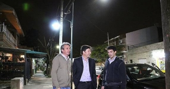 EL MUNICIPO RENOVÓ LUMINARIAS EN BOULOGNE