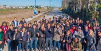 Andreotti y Katopodis inauguraron la apertura y pavimentación de la nueva calle Maipú