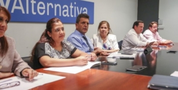 Massa reunió a su bloque de diputados ante la negativa del Ejecutivo de llamar a extraordinarias