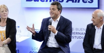 MASSA, STOLBIZER Y LAVAGNA EN EL LANZAMIENTO DE LA ESCUELA DE GOBIERNO DE LA PROVINCIA