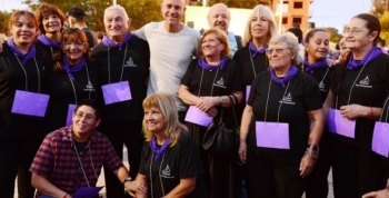 San Fernando cerró el Mes de la Mujer con un evento en la Plaza del Bicentenario
