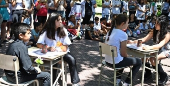 San Fernando acompañó la muestra de Escuelas Primarias Provinciales en Plaza Mitre