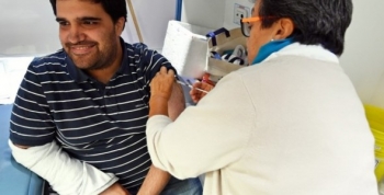 Personal del Hospital Municipal de San Fernando se vacunó acorde a las normativas de Salud Pública