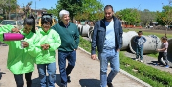 Andreotti recorrió importantes obras que se realizan en el barrio San Martín