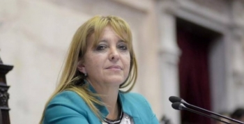  LAS MUJERES SÓLO PRETENDEMOS UN LUGAR QUE HA SIDO CONSAGRADO EN LA CONSTITUCIÓN
