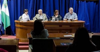 CON DESTACADOS POETAS COMENZÓ EN SAN ISIDRO EL CICLO CRUZANDO VEREDAS