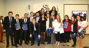 POSSE ENTREGÓ DIPLOMAS A MÉDICOS RESIDENTES DE LA UBA