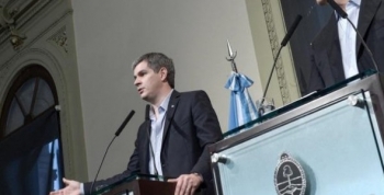Prat Gay dijo que están poniendo el foco en los más débiles