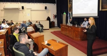 JOVENES DE SAN ISIDRO DIALOGARON SOBRE LA SUSTENTABILIDAD