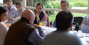Macri se reunió con referentes sociales en Olivos