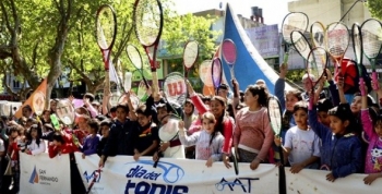 Con un mini encuentro, San Fernando promociona la Escuela Municipal de Tenis