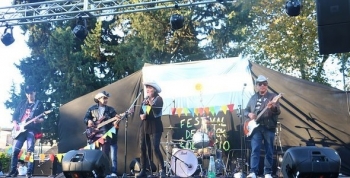 SE REALIZÓ UN FESTIVAL DE ROCK SOLIDARIO EN BOULOGNE