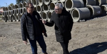 Julio Zamora supervisó obras de inversión municipal en Benavídez y dialogó con los vecinos