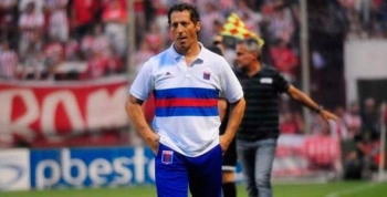  Pedro Troglio dijo que vio un equipo que mejoró en el juego