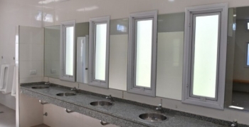 San Fernando renovó los vestuarios de las piletas climatizadas del Poli N° 1