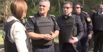 Vidal: Los policías que quieran convivir con el delito no van a seguir