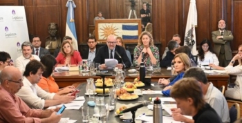 Waldo Wolff participó de la reunión de la Comisión de Presupuesto de la Legislatura