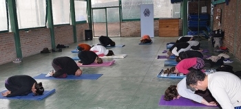 CRECE LA CONVOCATORIA EN LAS CLASES DE YOGA EN MARTÍNEZ