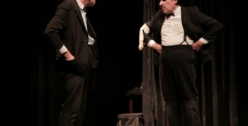 Con la puesta en escena de Terrenal, Pequeño Misterio Ácrata, volvió York en Escena