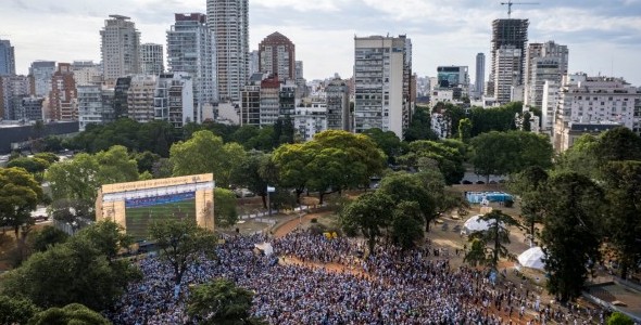 La Ciudad empieza a vivir el Mundial con un mega Fan Fest